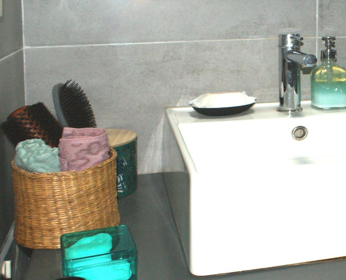 Central Studio In Monastiraki Ateny Zewnętrze zdjęcie